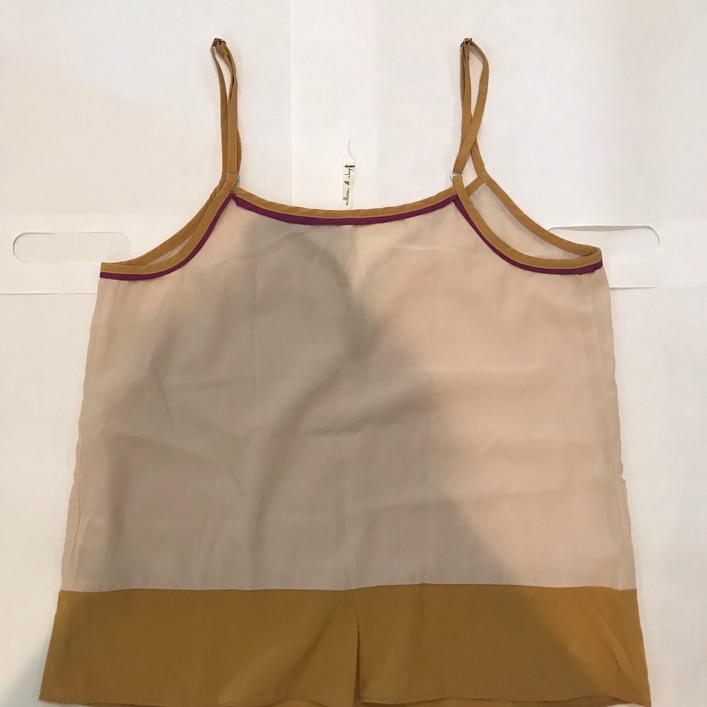 Tank top - Picture 2 of 5
